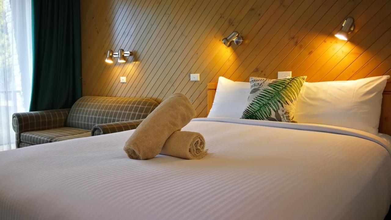 Banjo Paterson Motor Inn Лейкс-Энтранс Экстерьер фото