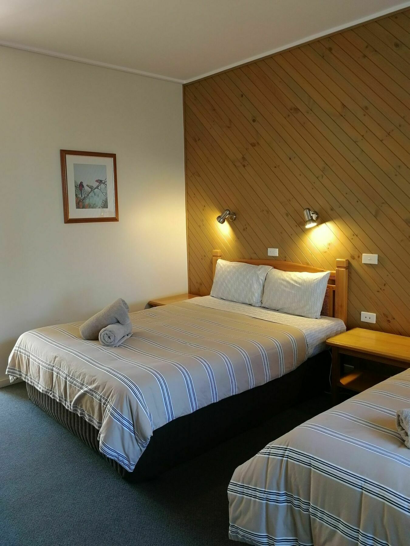 Banjo Paterson Motor Inn Лейкс-Энтранс Экстерьер фото